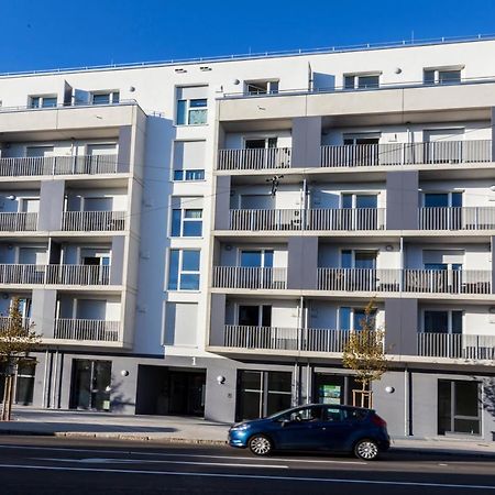 Neu☆Business Apartment☆Messe/Airport☆Tiefgarage Leinfelden-Echterdingen Exterior foto