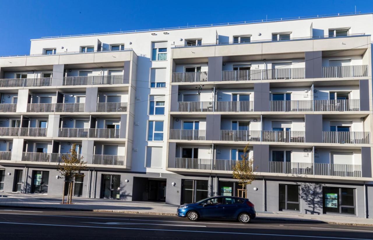 Neu☆Business Apartment☆Messe/Airport☆Tiefgarage Leinfelden-Echterdingen Exterior foto